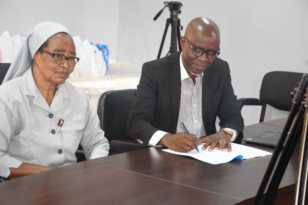 WhatsApp Image 2021-12-14 at 14.37.07